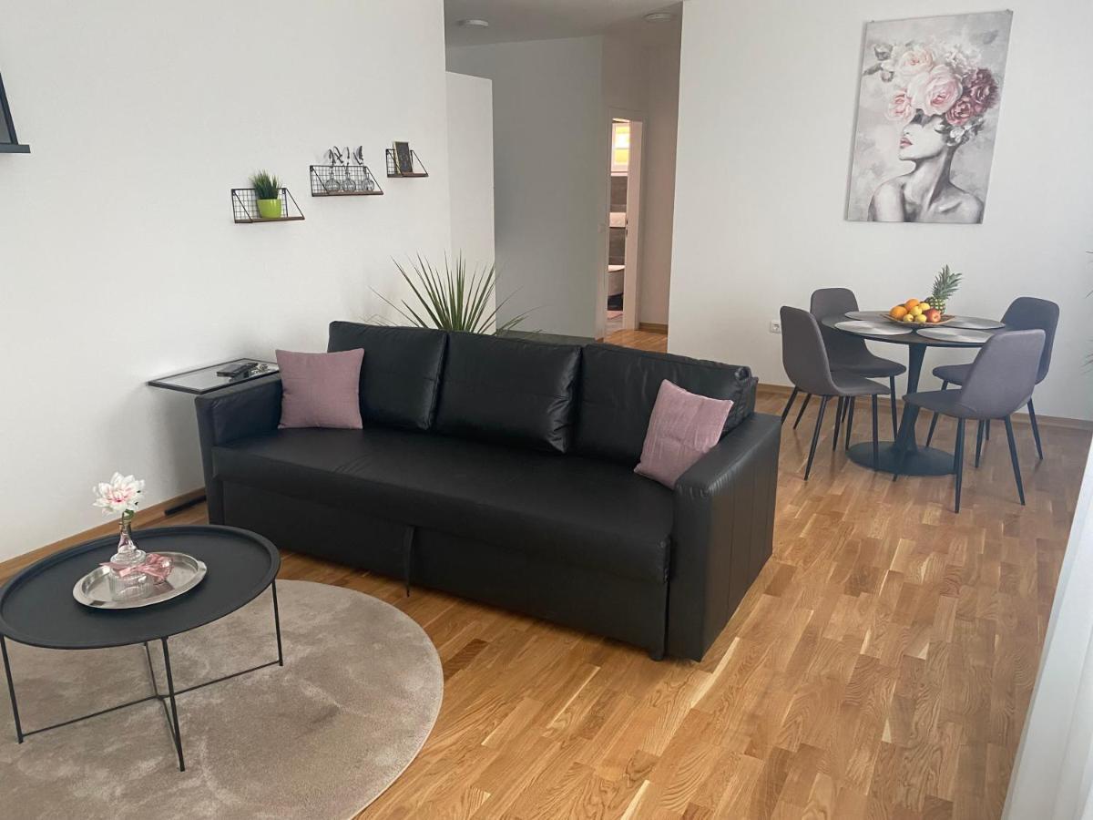 Penthouse West S Apartment Varaždin Екстериор снимка