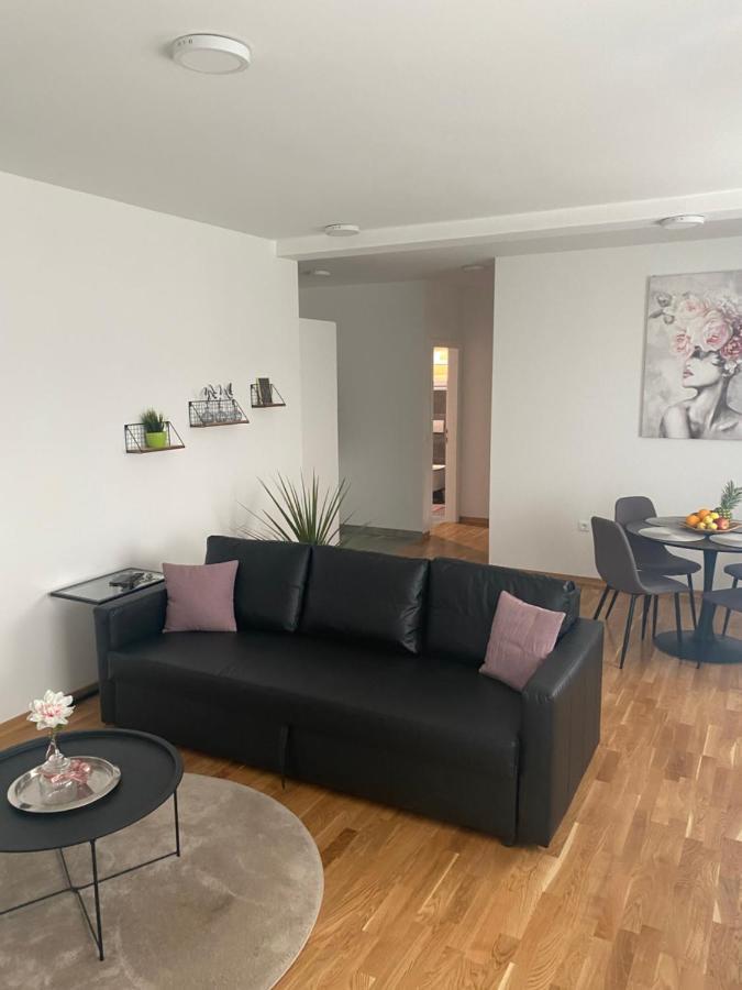 Penthouse West S Apartment Varaždin Екстериор снимка