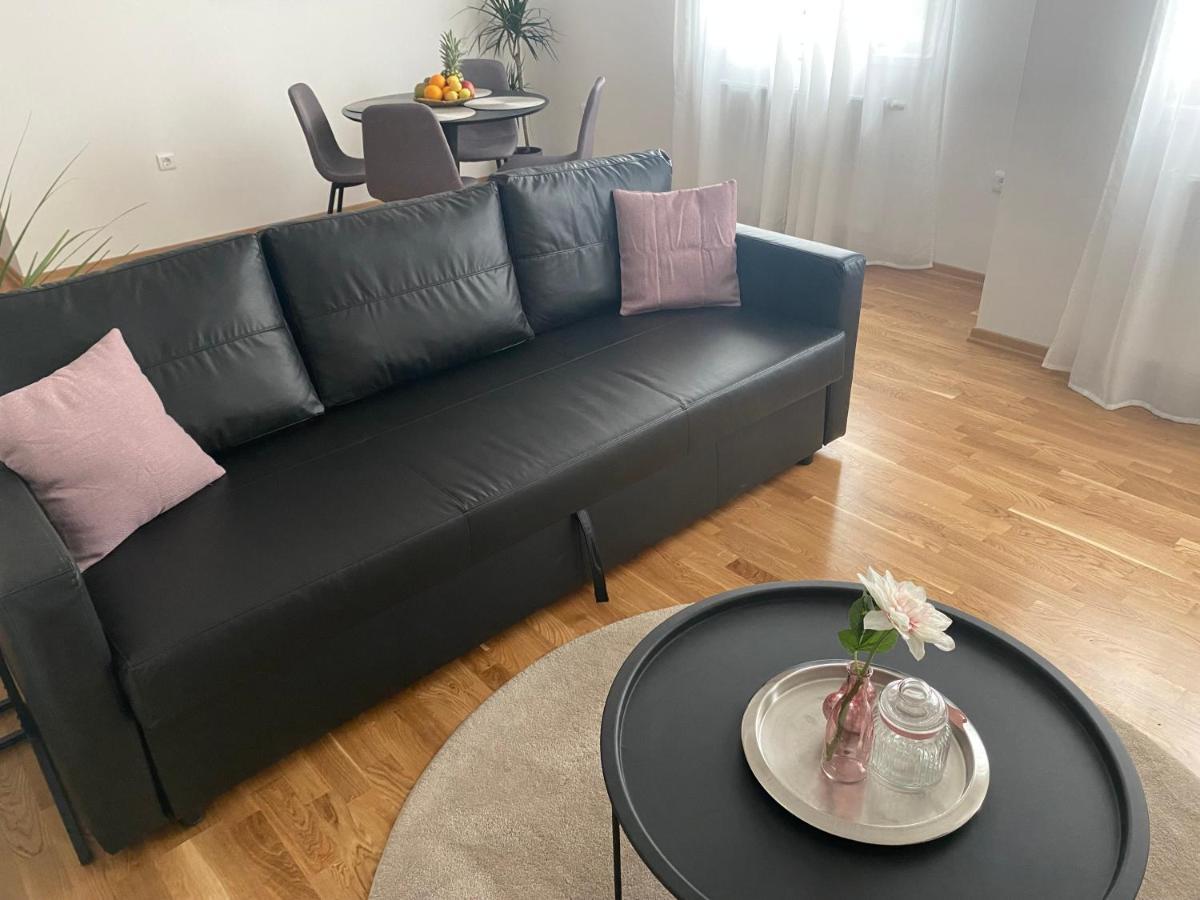 Penthouse West S Apartment Varaždin Екстериор снимка