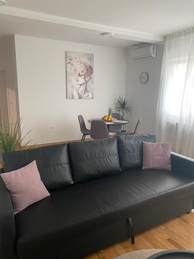 Penthouse West S Apartment Varaždin Екстериор снимка