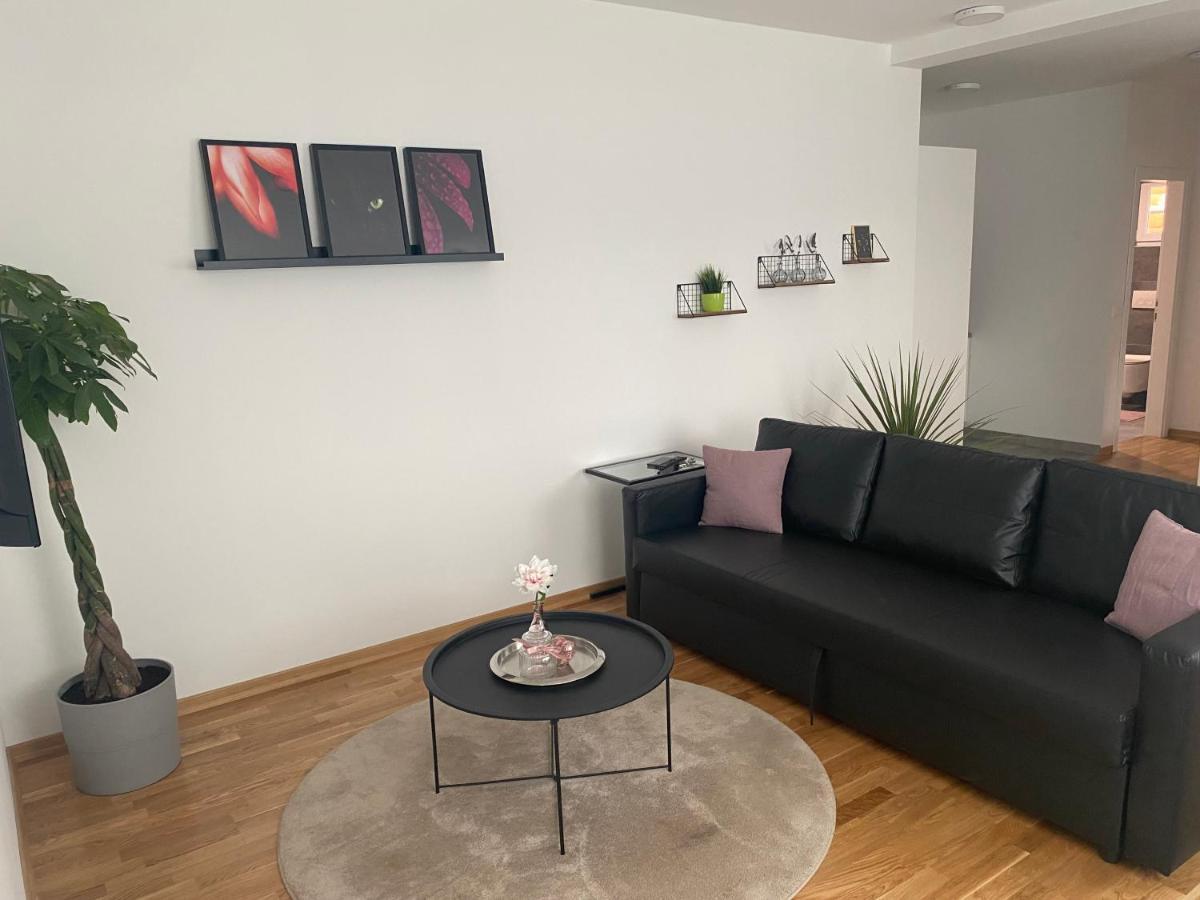 Penthouse West S Apartment Varaždin Екстериор снимка